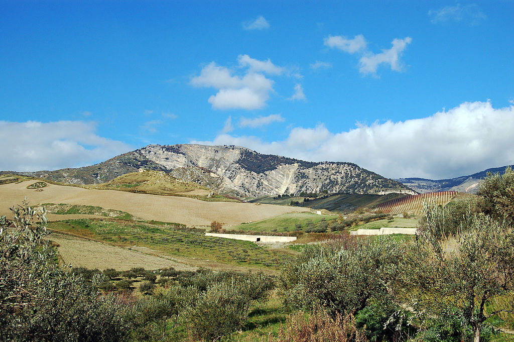 Veduta di Pizzo Mondello a Bivona. Foto di Marco Trizzino