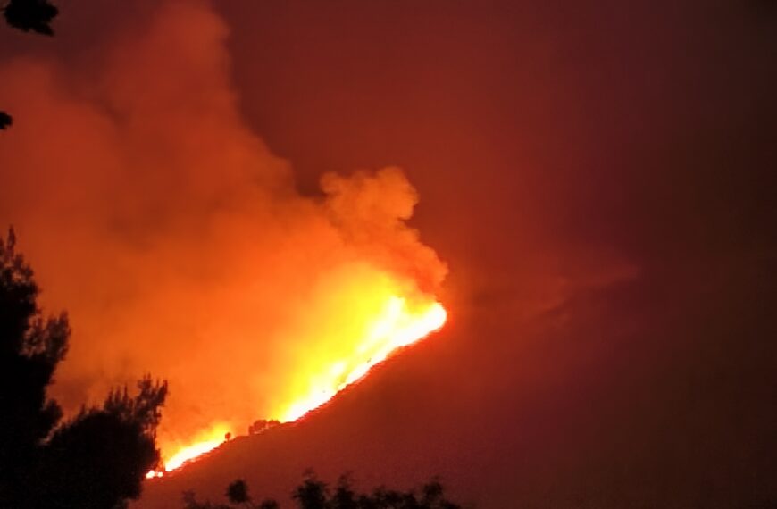 Scoppiato vasto incendio sopra Bivona